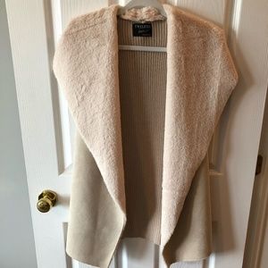 Vici Twelfth Love Make Snow Angels Faux Fur Shawl Vest - Beige Sz L